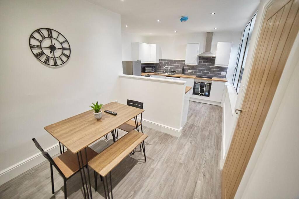 High Spec Spacious 2Bd Apt, Parking, Nr Newcastle Gateshead Extérieur photo